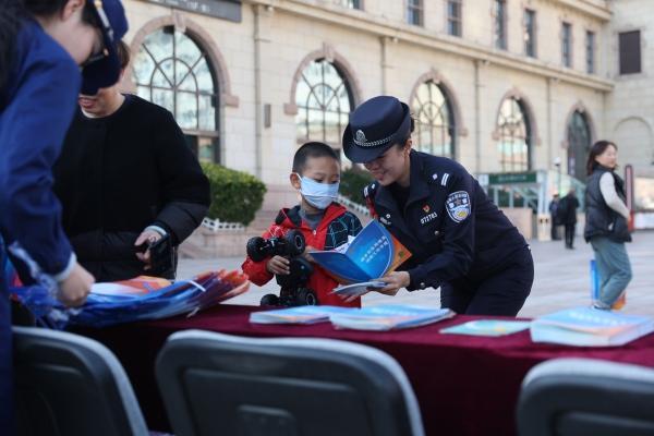 青島：開展消防安全知識(shí)普及宣傳活動(dòng)